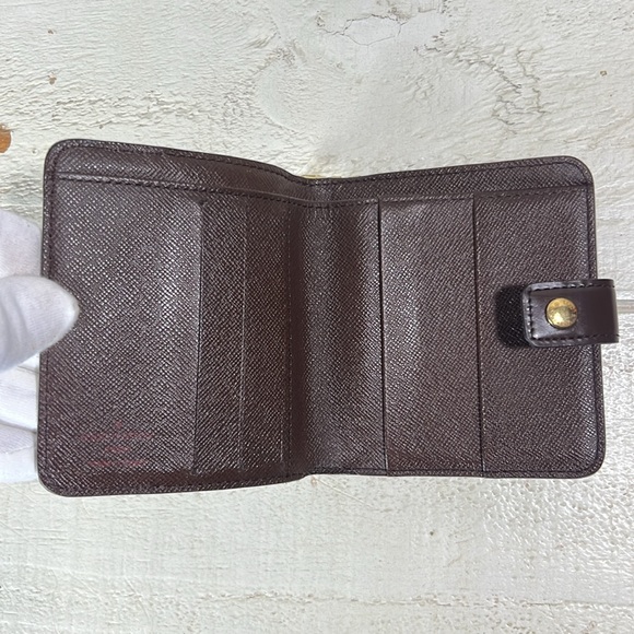 Louis Vuitton Damier Compact Zip Wallet ✅COA Included - Picture 10 of 15